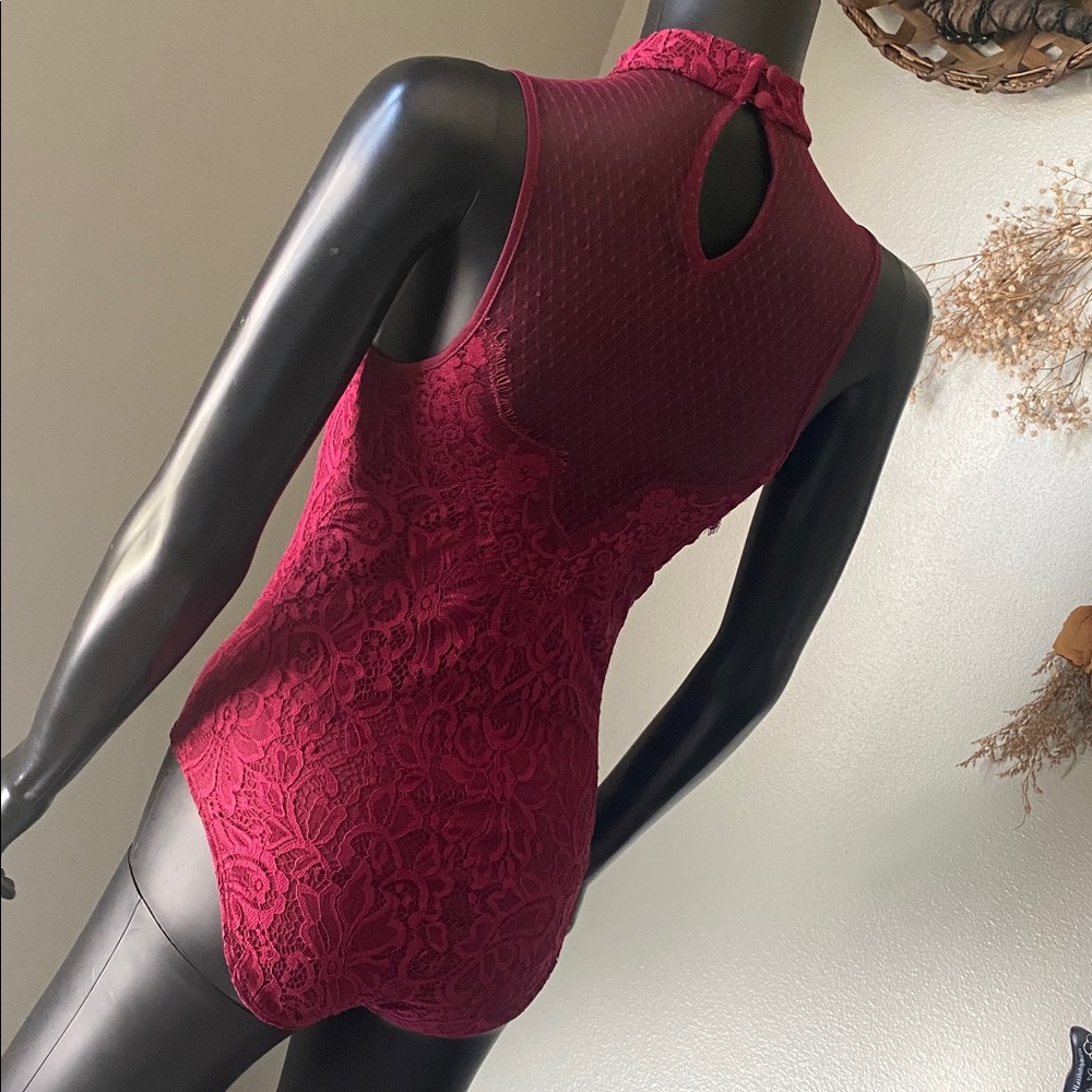 Express Burgundy Flirty Lace Bodysuit Top - Picture 7 of 13